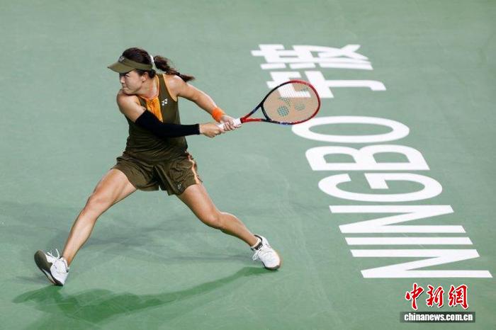 2025奥克斯·宁波网球公开赛：朱琳、本西奇晋级