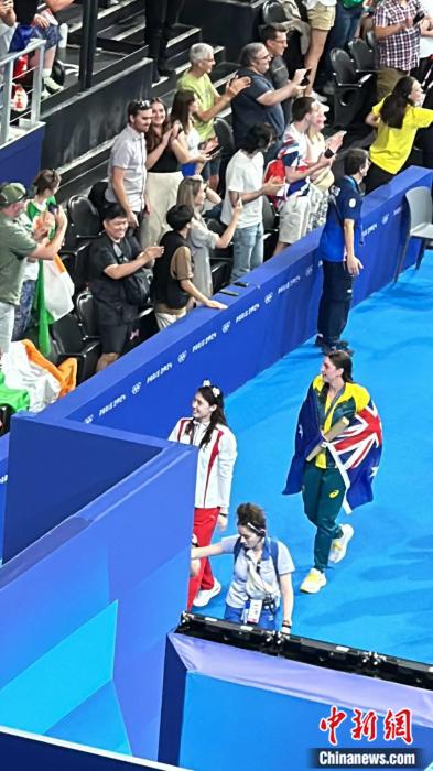 张雨霏巴黎奥运摘铜创纪录 熊猫头饰萌翻全场