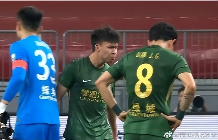 王钰栋惨败成都蓉城 状态下滑引担忧